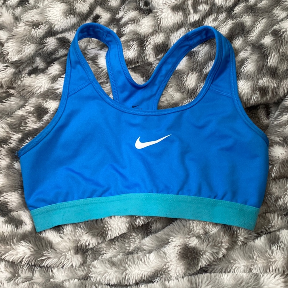 nike sports bra